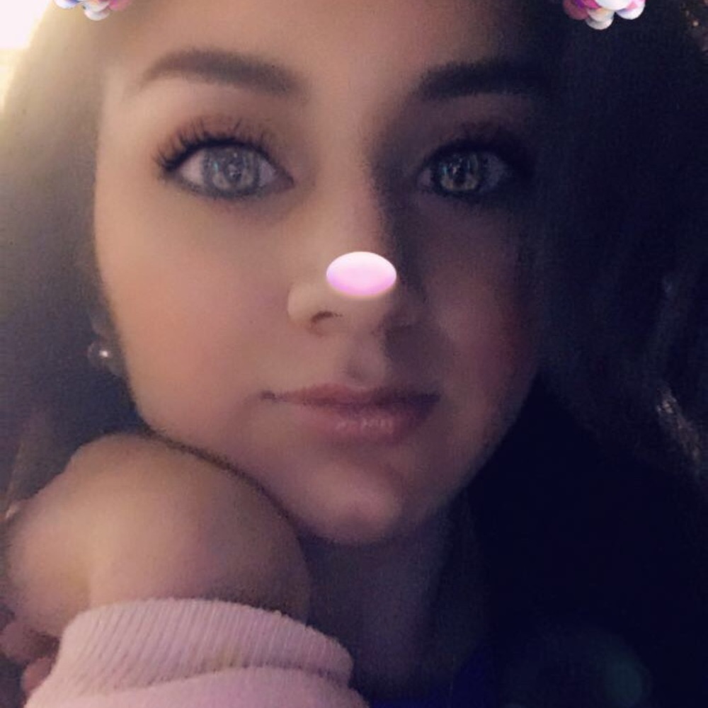 Meet your Posher, Gabby